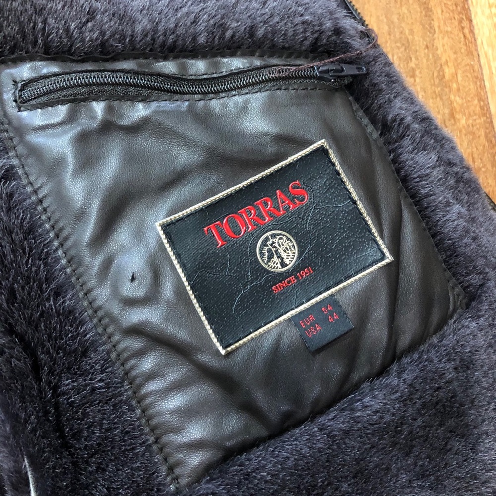 Torras Shearling Jacket - image 3